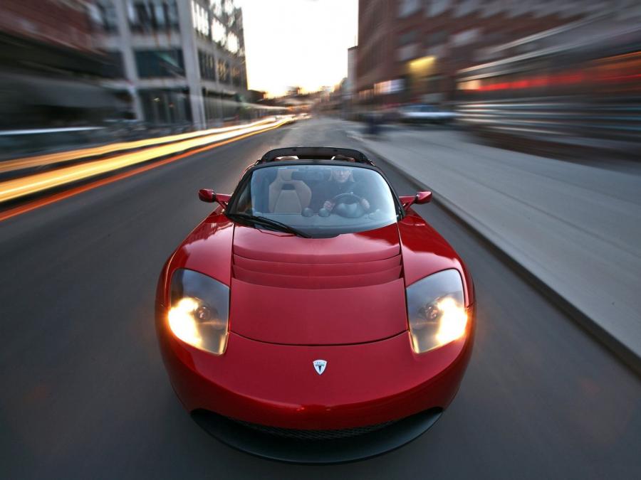  Tesla Roadster 2008 года  (фото 42 из 69)